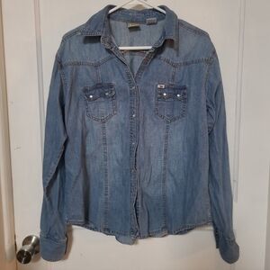 XL Cruel Girl Blue Denim Shirt with Logo Patch